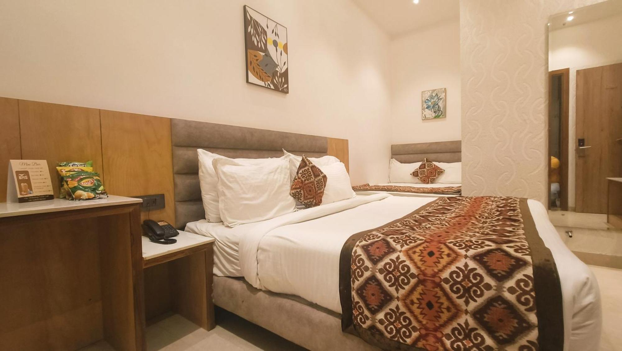 Blessings Hotel Amritsar Exterior photo